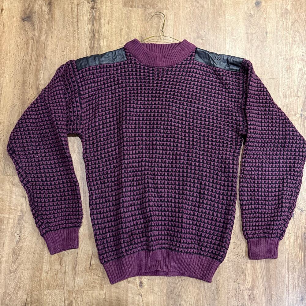 VINTAGE Street Scenes Sweater Mens LT Purple Black Acrylic Waffle Knit Crew Neck